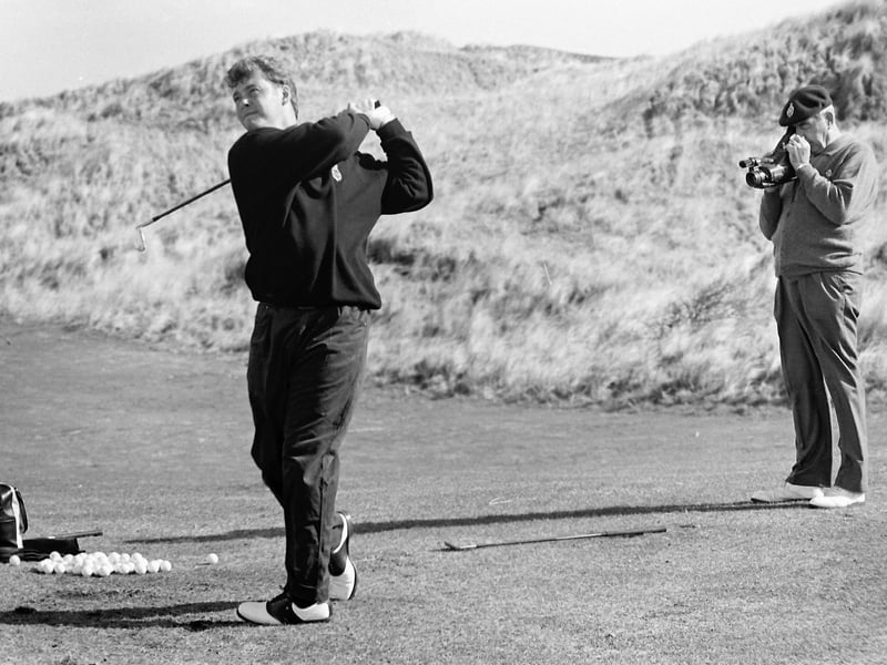 PACEMAKER PRESS 19/4/1994221/94Darren Clarke, Ulster golfer, being coached by Bob Torrance at Royal Portrush.