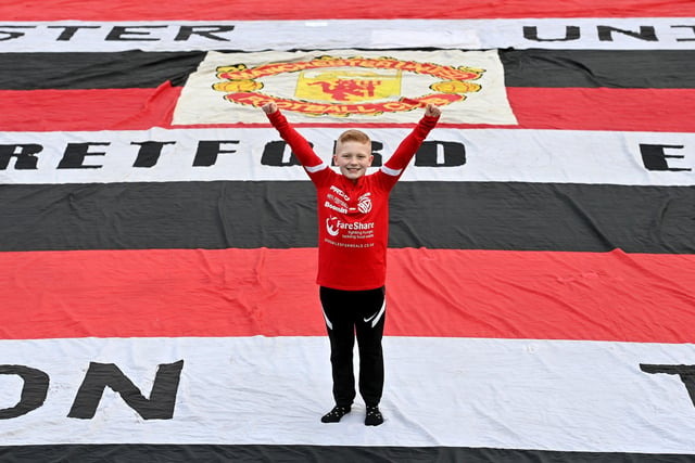 Ben Dickinson sets off on his 10-day charity trek from Inver Park to Old Trafford.