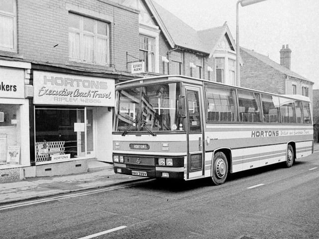 Hortons executive coach travel, Ripley, November 1980