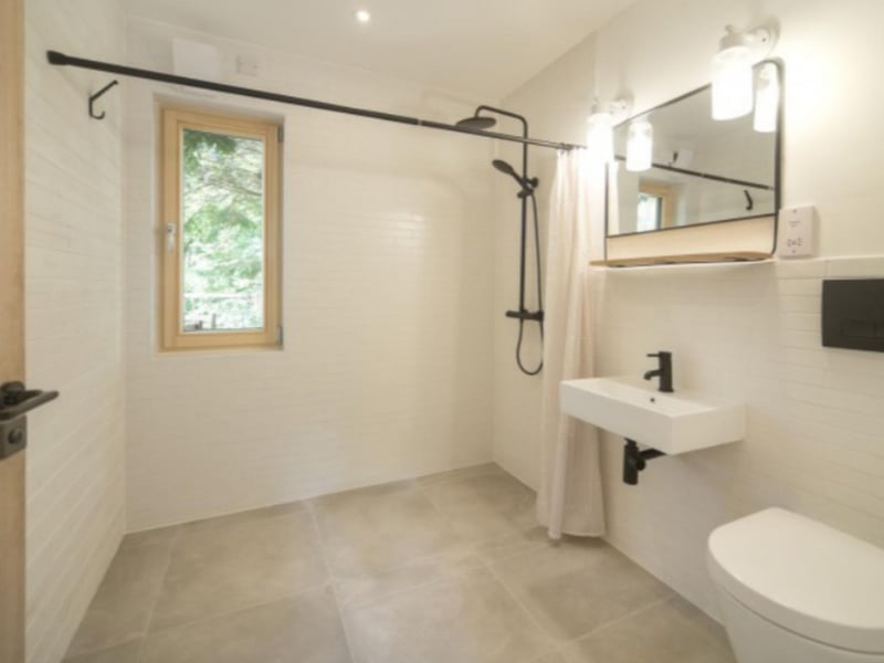 If you don't want to bathe outside there's also a piping hot shower.