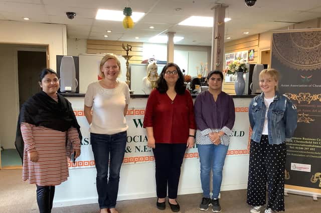 Mita Dash, Joanna Tomek, Shruti Vispute,  Sharan Sembhi and Lauren Haslam have volunteered their help for the new community meals service.