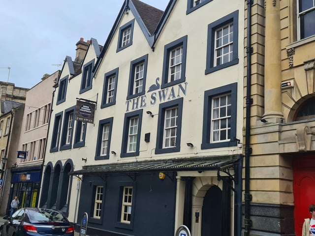 The Swan are reopening for food and drinks from 9.30am. 
Tables are on a first come, first served basis.