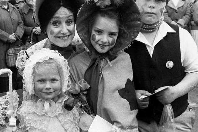 Una Stubbs, who plays Aunt Sally, was pictured here at Victorian Market in May 1985.