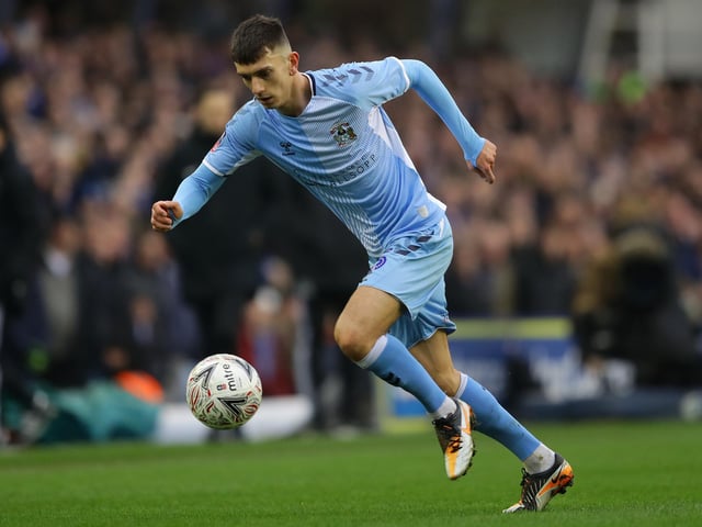 Coventry City midfielder Zain Westbrooke has agreed a deal to join Bristol Rovers. (Football Insider)