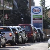 Long queues have been spotted outside petrol stations across the country tody as drivers rush to fill up amid fears of a national shortage. (Photo by Dan Kitwood/Getty Images)