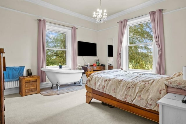 Two of the bedrooms have their own rolltop bath. How's that for living in the lap of luxury!