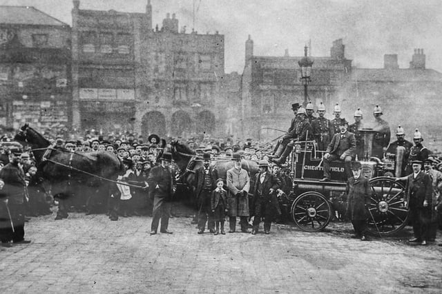 Chesterfield fire brigade pictured in 1901 with their horse-drawn engine