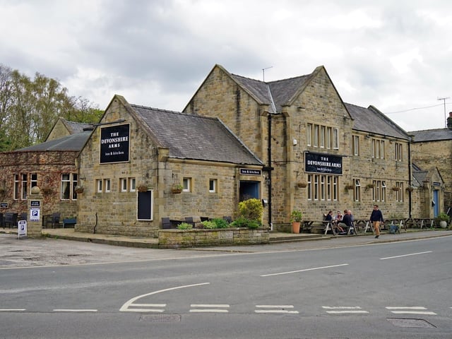 The Devonshire Arms has a 4.2/5 rating based on 1,298 Google reviews. One visitor said: “Great atmosphere, good selection of beers, wines and spirits and tasty food.”