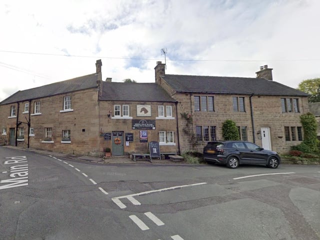 The Flying Childers Inn has a 4.8/5 rating based on 363 Google reviews. One customer said: “When you imagine an English ‘country pub’, this is it!”