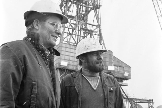 Oil workers Dekker & Donck on the Staflo oil rig in the North Sea, March 1971.