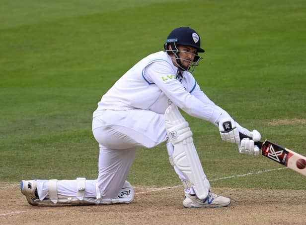 Billy Godleman has signed a new deal with Derbyshire.