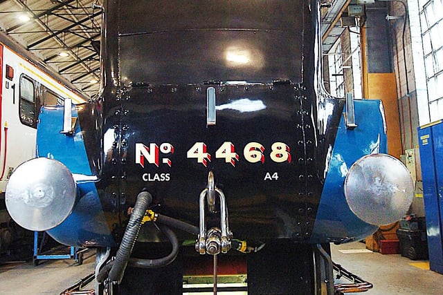 A view of World Record holder A4 Pacific Mallard  from the front