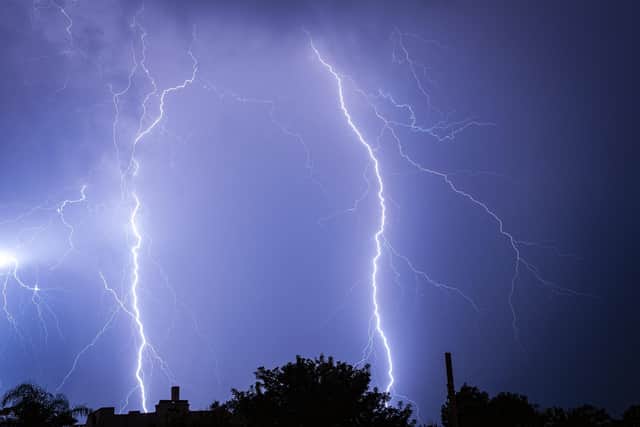 Thunderstorms are set to start in Chesterfield at midnight and last until Saturday. Photo by Idan Gil on Unsplash.