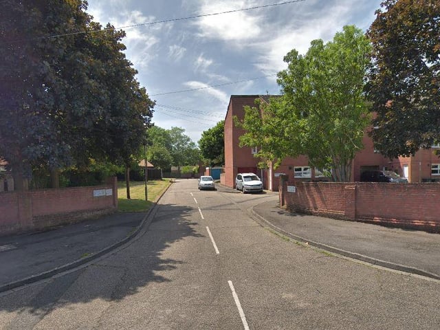 Off Jellicoe Avenue. The average price for property in Alvercliffe Drive stood at £37,343 in July 2020. This is a rise of 0.07 per cent in the last three months (since April 2020) and fall of 4.64 per cent since 12 months ago.