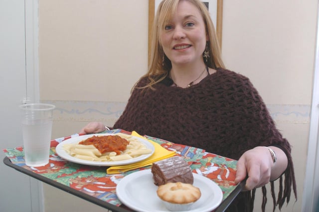 Diabetic Lesley Ward showing off her meal in 2004