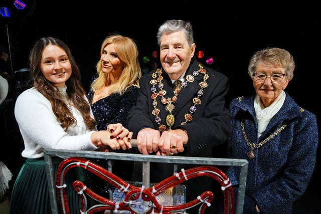 Switching the lights on were panto stars Olivia Bailey and Michelle Collins with Mayor and Mayoress Cllr Tony and Sharon Rogers.