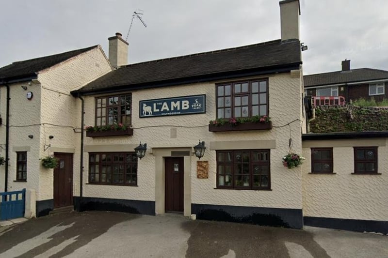 The guide says: “This quaint, traditional country pub is now owned by Peak Ales and serves their own cask ales, alongside other regional breweries.”