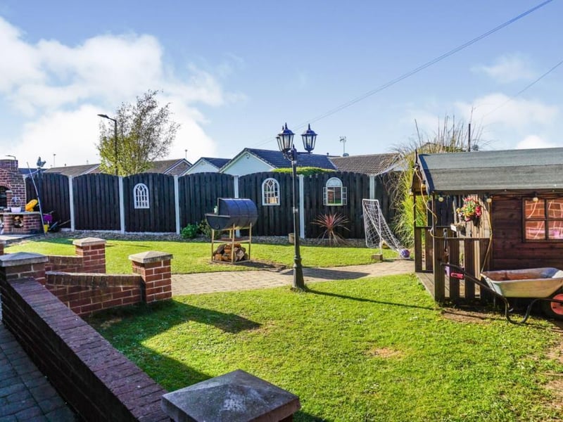 Side and rear gardens