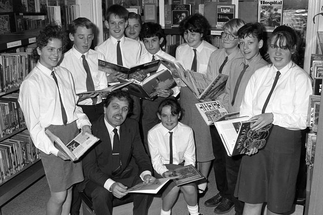 Windmill Ridge School Book Week. 
Visit by Mansfield MP Alan Meale in 1990