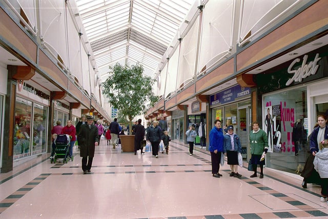 A busy Idlewells in 2001