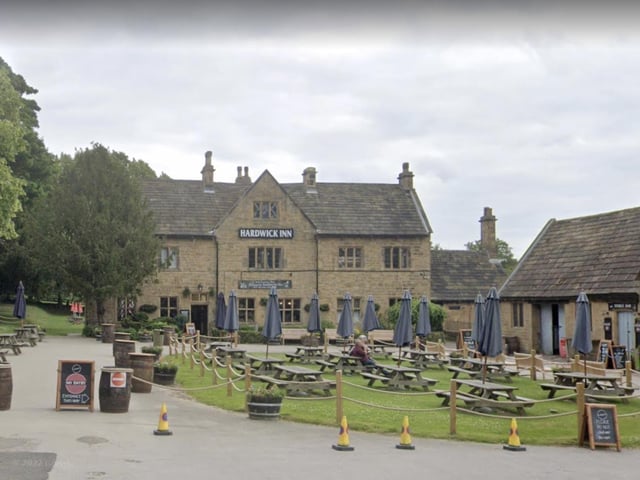 The Hardwick Inn has a 4.4/5 rating based on 2,441 Google reviews - impressing customers with their “great food” and “excellent service.”