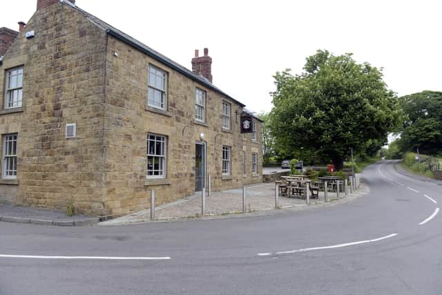 The Devonshire Arms stands on a tight bend used by buses. (Photo: Sarah Washbourn/National World)