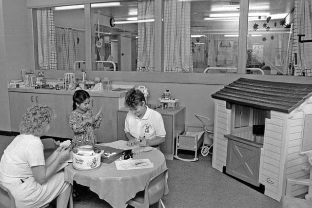 A scene from the day care ward in 1989.