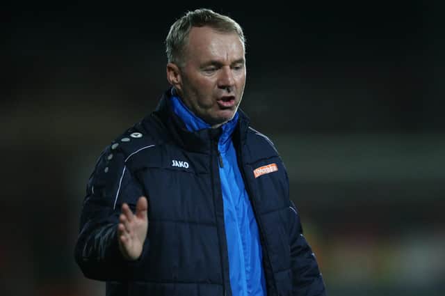 Former Chesterfield manager John Sheridan has resigned from his job at Swindon Town.