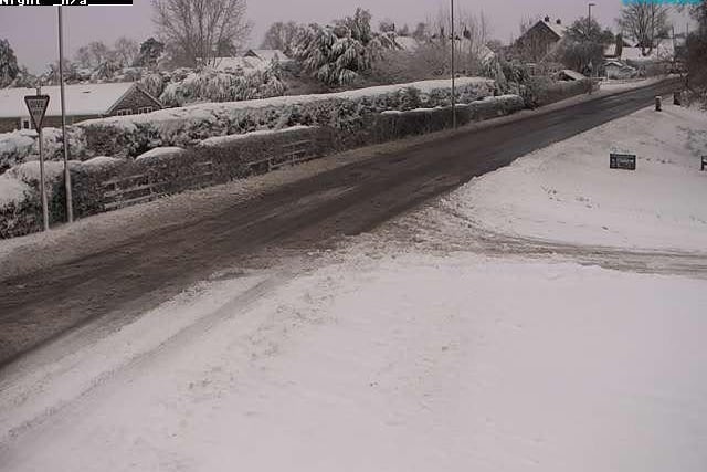 snow and high winds overnight have caused very difficult conditions across Derbyshire with High Peak and Derbyshire Dales particularly affected.