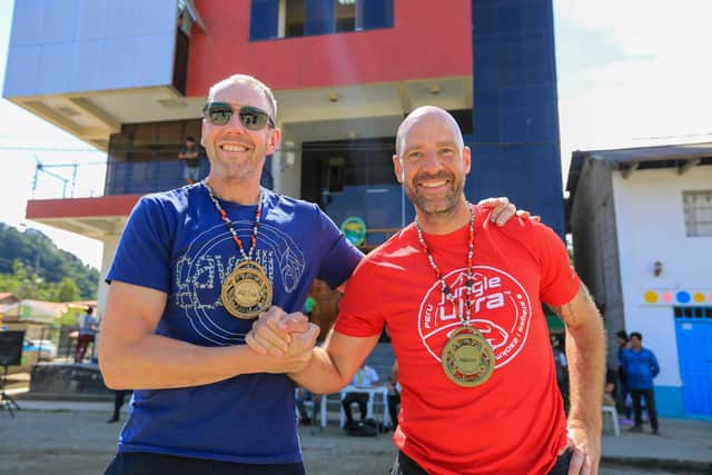 Dave and Carl had to brave through temperatures of up to 35 degrees and 85 percent humidity to complete 230 kilometers in just five days. Dave and Carl have not only finished the run in the top half, but also raised over £5 000 for Ashgate Hospice