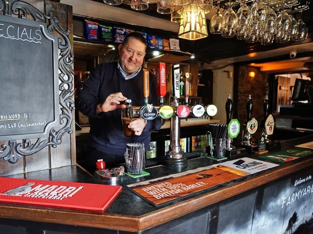 The Farmyard Inn has a 4.6/5 rating based on 411 Google reviews - winning praise for their “good atmosphere” and “excellent food.”