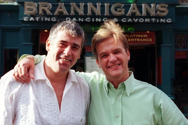 DJs Keith Peters with manager Jim McIntyre, 1999