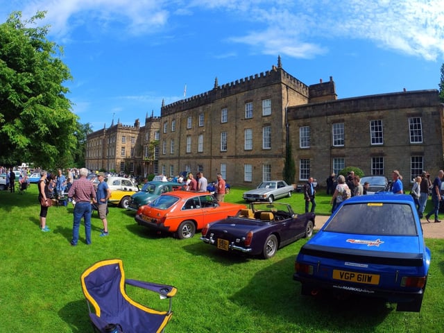 Almost everyone has heard of the likes of Chatsworth House and Hardwick Hall, but Renishaw has its own stunning Grade I listed country house, just a few miles outside of Chesterfield.