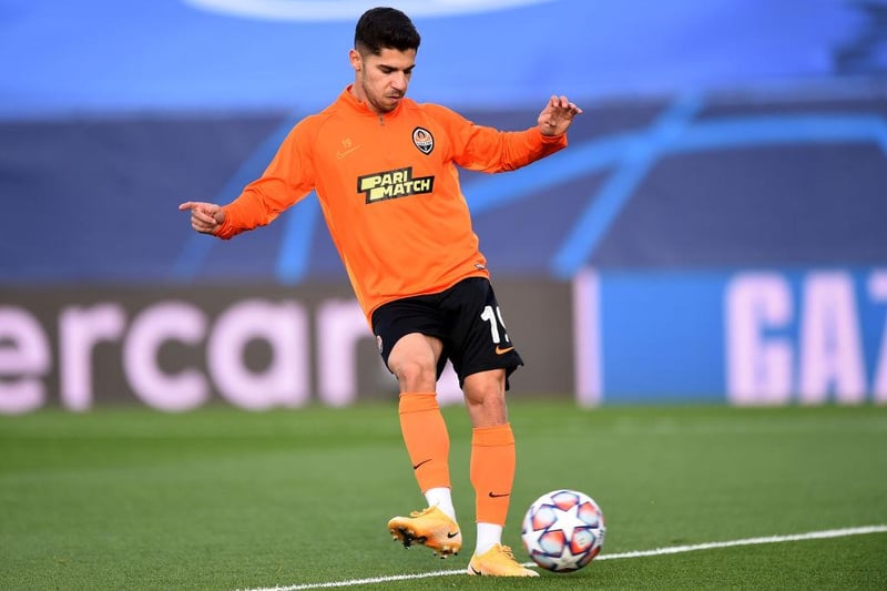 Shakhtar Donetsk winger Manor Solomon has revealed that he has held talks with Premier League clubs over a potential summer move. (Sport5) 


(Photo by Denis Doyle/Getty Images)