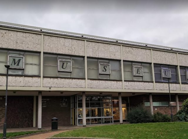 Treat the family to a relaxing day around the popular Doncaster Museum and Art Gallery. The free museum offers a host art collections and natural history, archaeology and local history exhibits.