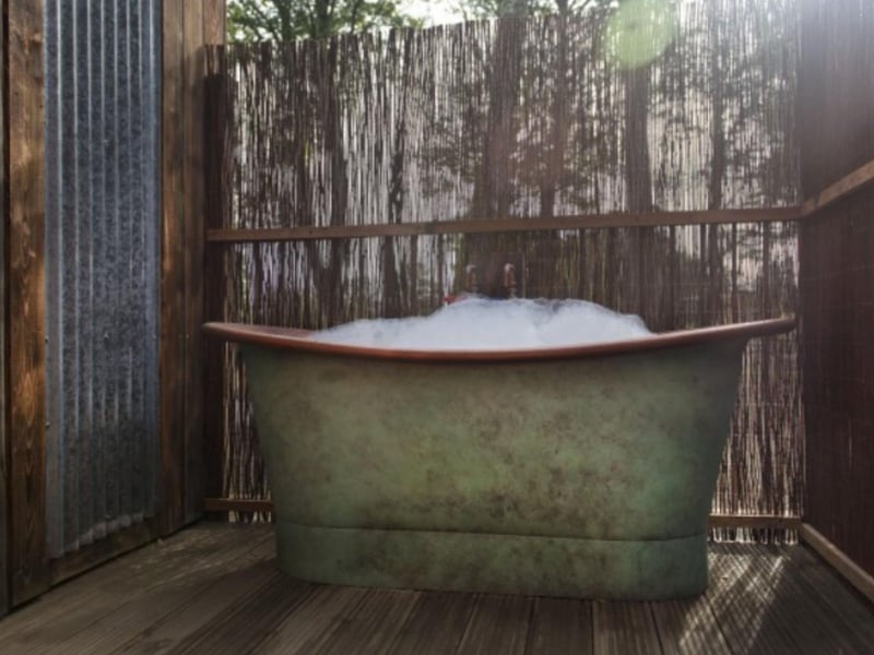 An outdoor bubble bath is a real holiday treat.