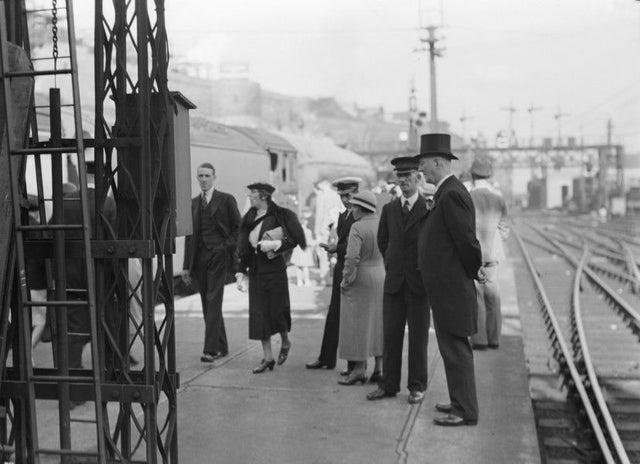 Passengers waiting to board at Waverley Station.