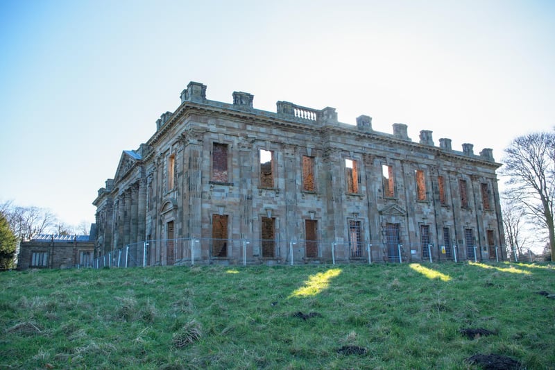 The ruins of Sutton Scarsdale Hall, with tantalising remnants of a once majestic interior, offer the visitor an opportunity to view the ‘skeleton’ of the building – impossible in more complete country houses. The approach to the hall today is along a narrow driveway. Its spectacular location on a hillside is immediately apparent.