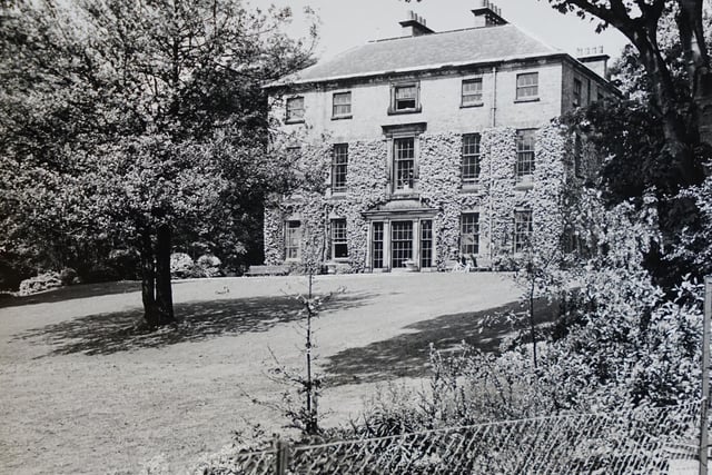 Tapton House, photographed in 1948