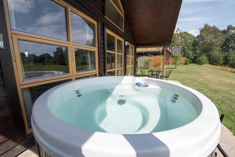 On top of a hot tub, these lodges have access to a private beach, sun terrace, garden, and free wifi.  Accommodating up to six people, with pet friendly options, Loch Lomond Waterfront Luxury Lodges are in the village of Balmaha, on the east side of the mighty loch.