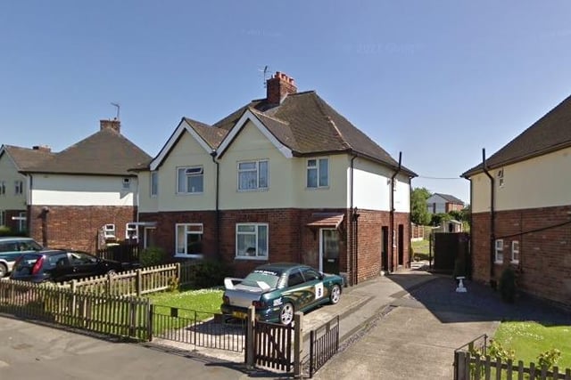Houses in the Middlecroft area of Staveley and in Poolsbrook sold for a median price of £142,000.