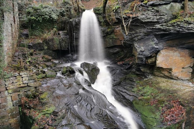 Another breath-taking natural beauty spot, the waterfalls of Lumsdale Valley will impress anyone. Alongside this, there's a handful of abandoned derelict buildings to explore in the surrounding area.