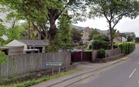 Property in  the S42 postcode, covering Holymoorside, Wingerworth, Tupton, Grassmoor and North Wingfield, top the table for fast sales, selling on average in 113 days.