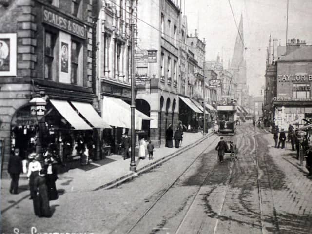 How High Street in Chesterfield looked in 1910.
