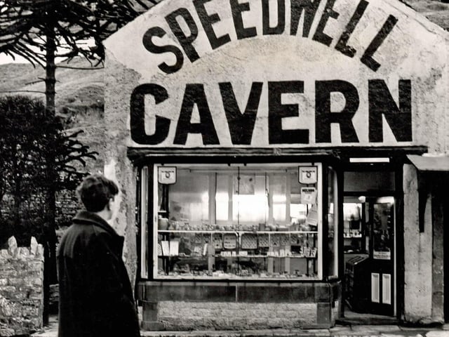 Castleton Speedwell cavern, March 1963.