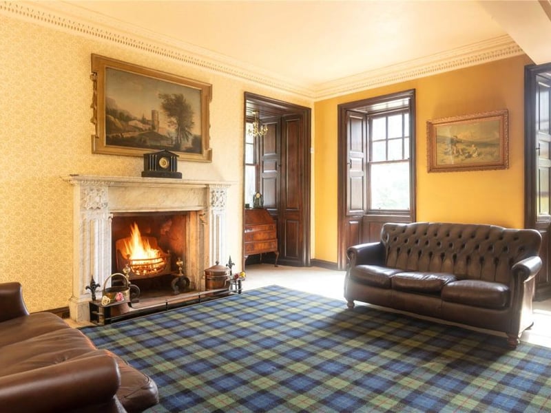 Drawing room.