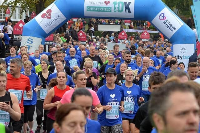 The Redbrik Foundation Chesterfield 10k will take place at 10am on 16th October 2022, starting from Queen’s Park.