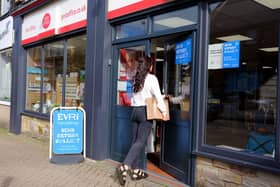 From today, December 1, 29 Post Offices in Derbyshire are offering customers the option of sending packages using Evri. (Credit: Evri)