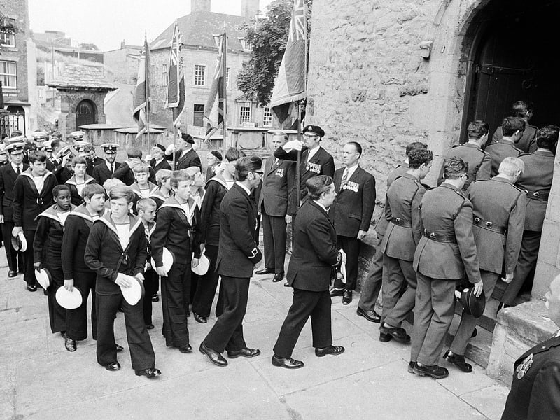 Did you take part in the parade in 1971?