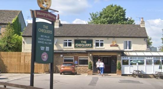 Chequers, Hungry Horse, Eckington Road, Coal Aston, S18 3AT.
Among the 738 reviews stC646SW posted: "The staff are always pleasant and welcoming! The beer is always spot-on and the food quick and delicious 🙂"